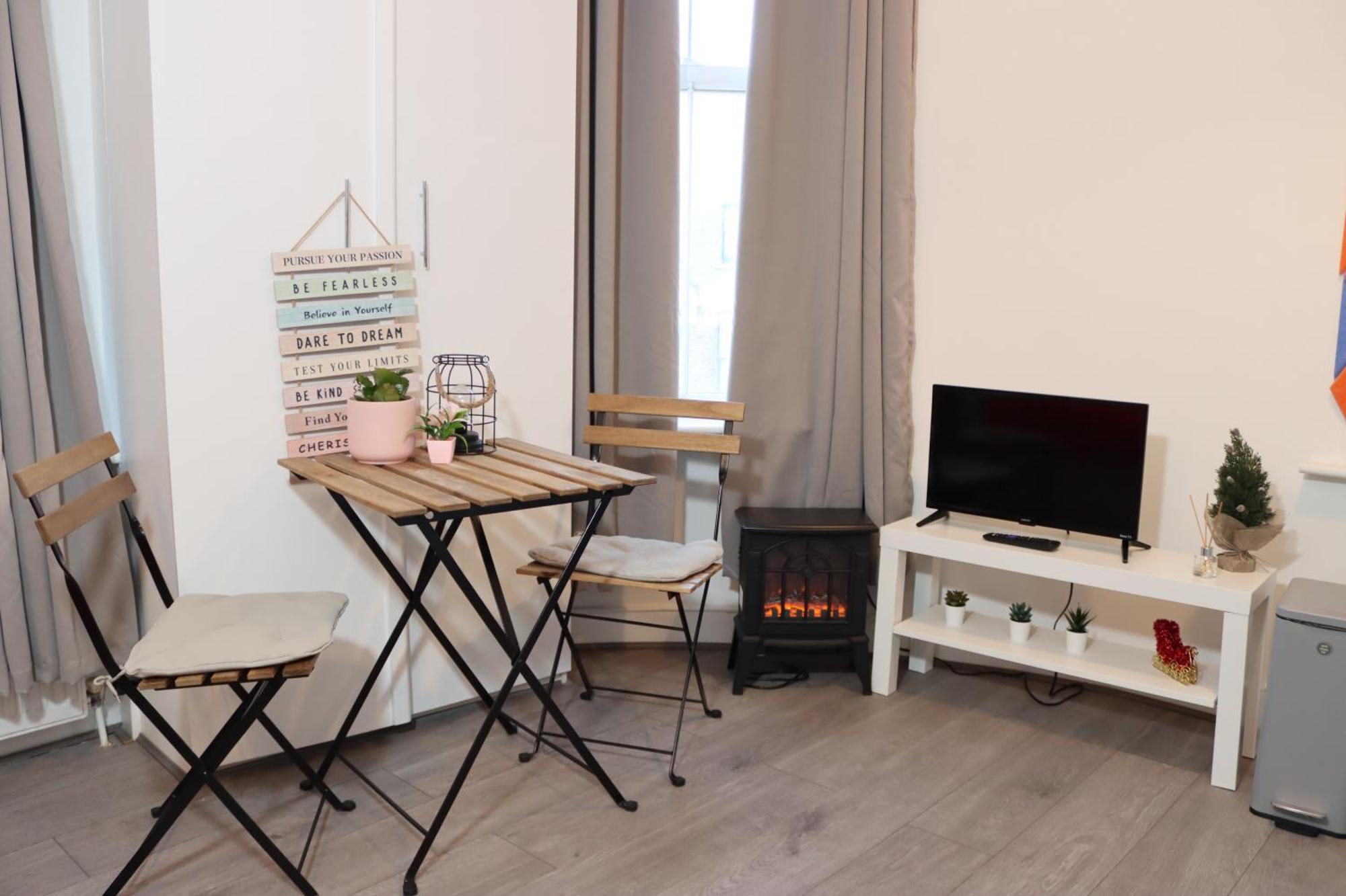 Cosy Studio With Kitchenette And Private Bathroom - 15Mins To Central London! Eksteriør billede