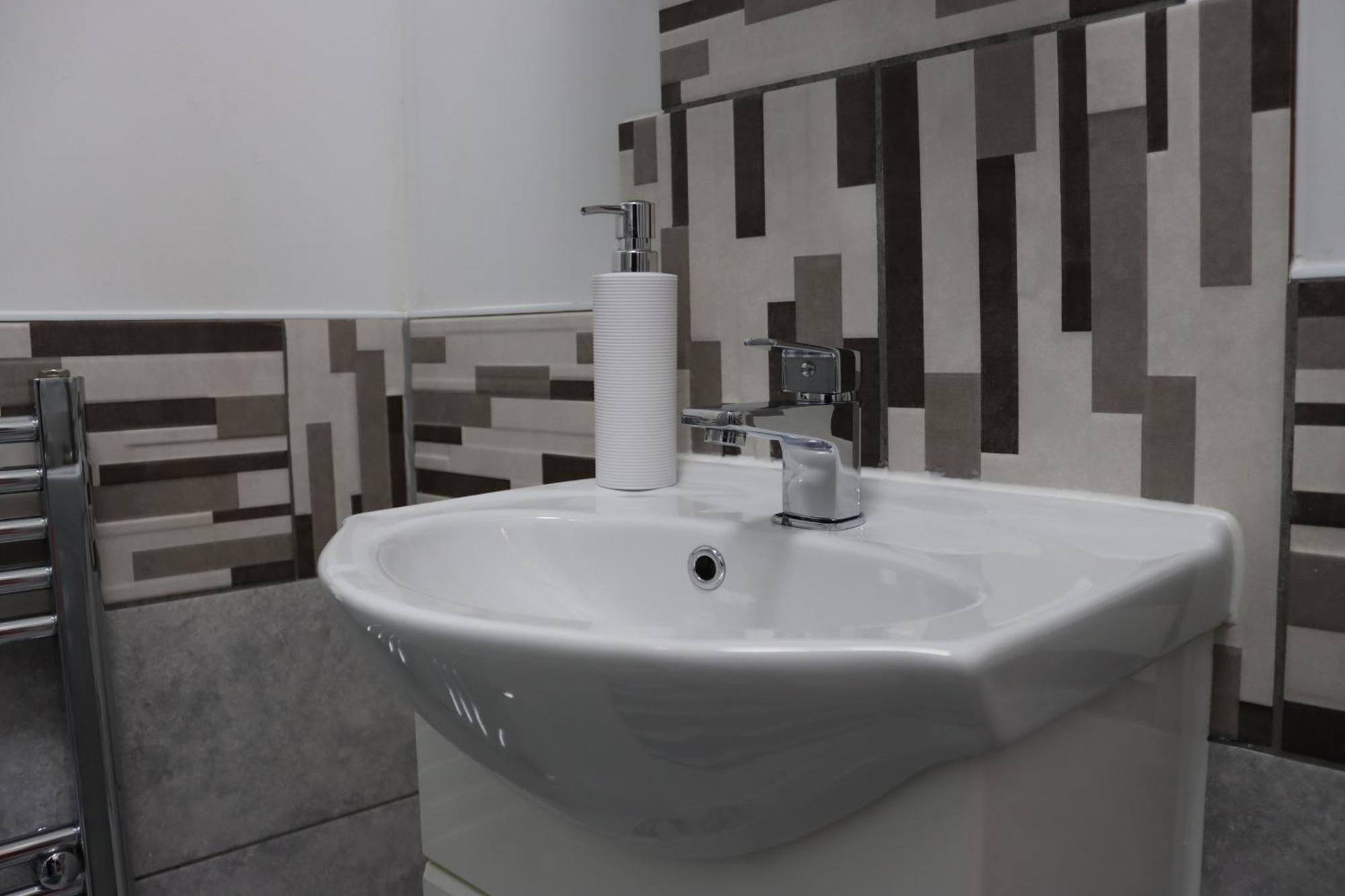 Cosy Studio With Kitchenette And Private Bathroom - 15Mins To Central London! Eksteriør billede