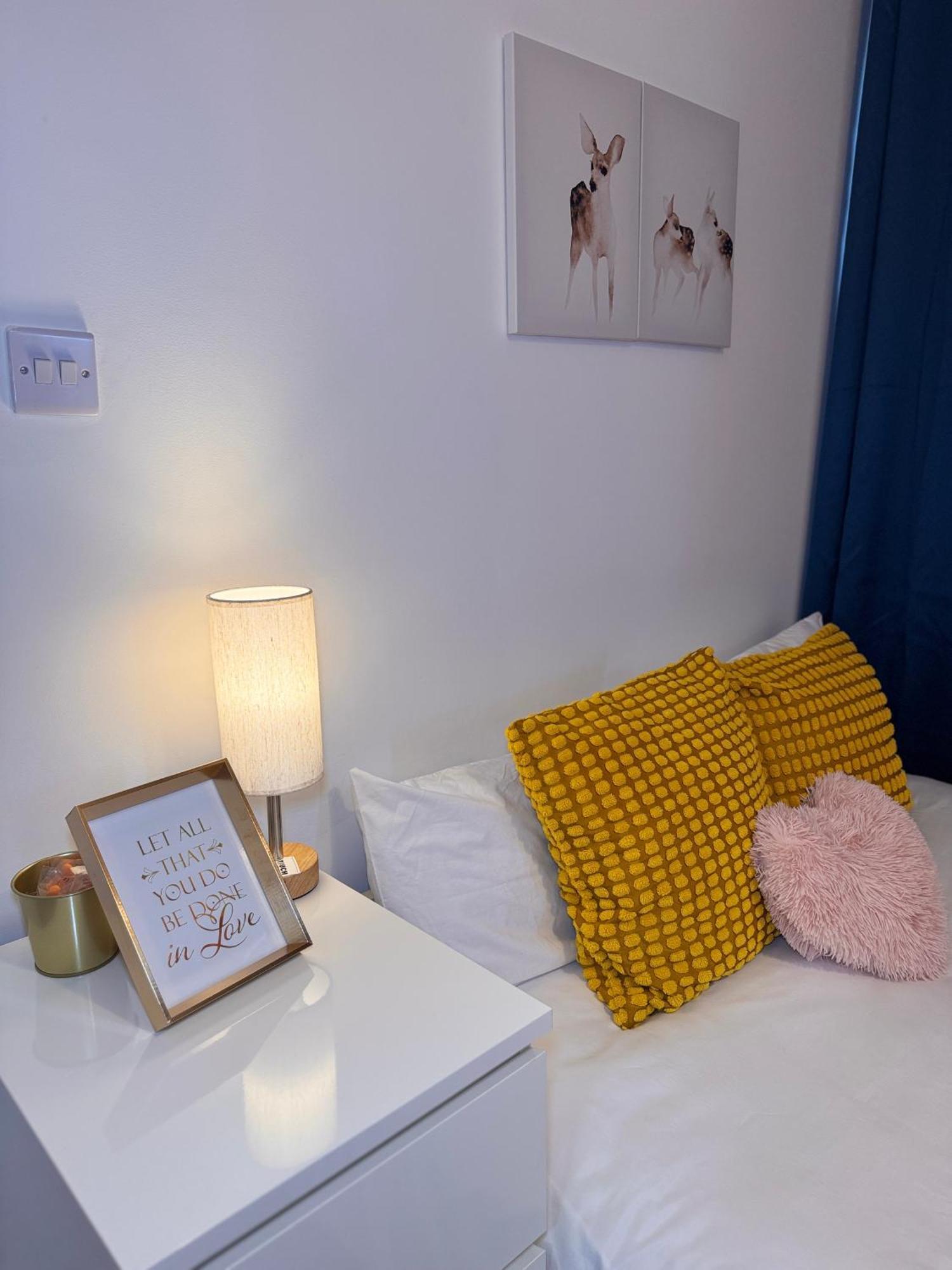 Cosy Studio With Kitchenette And Private Bathroom - 15Mins To Central London! Eksteriør billede