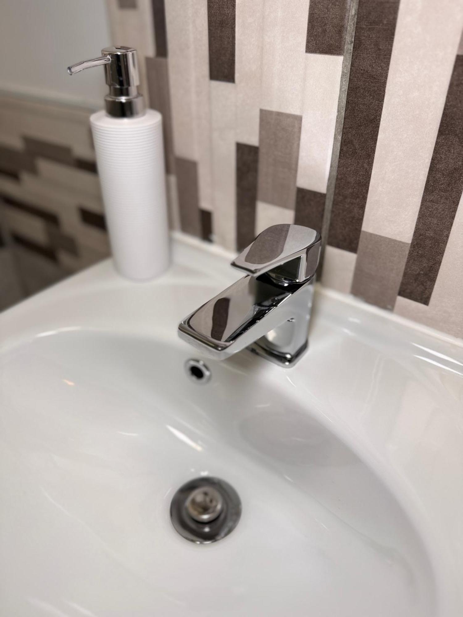 Cosy Studio With Kitchenette And Private Bathroom - 15Mins To Central London! Eksteriør billede